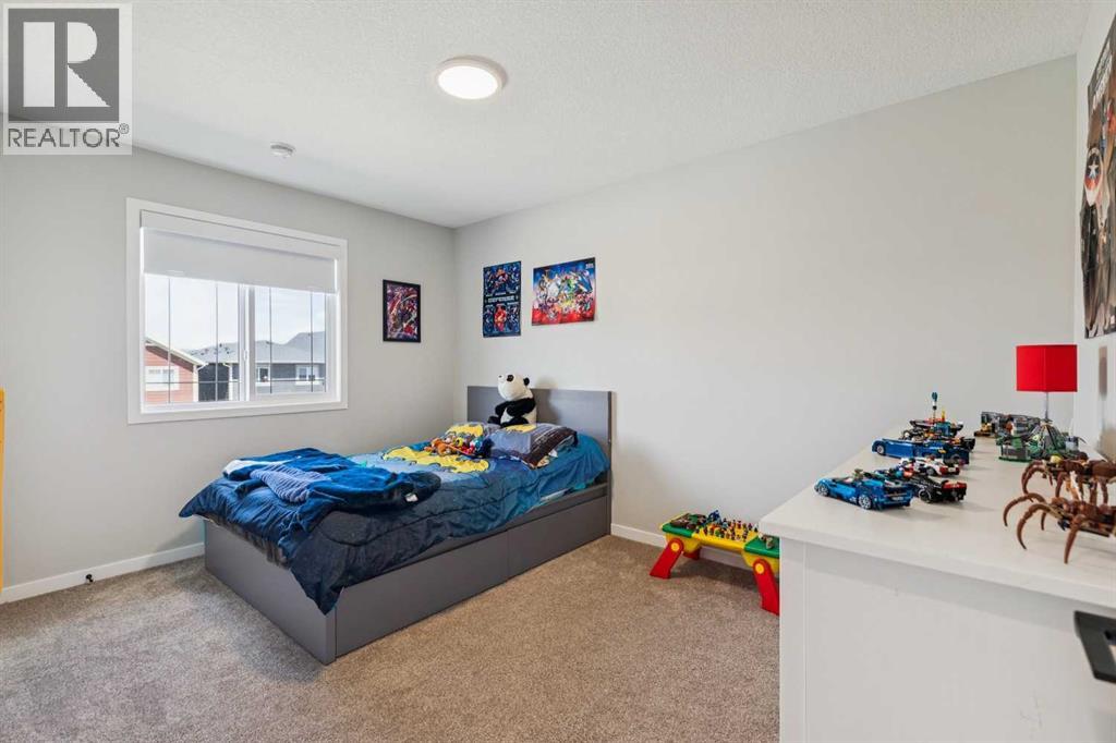 437 Magnolia Way SE - 24