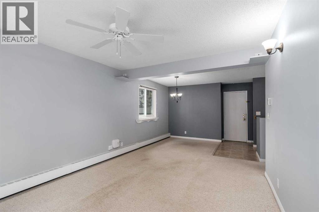 #202C 5601 Dalton Drive NW - 11