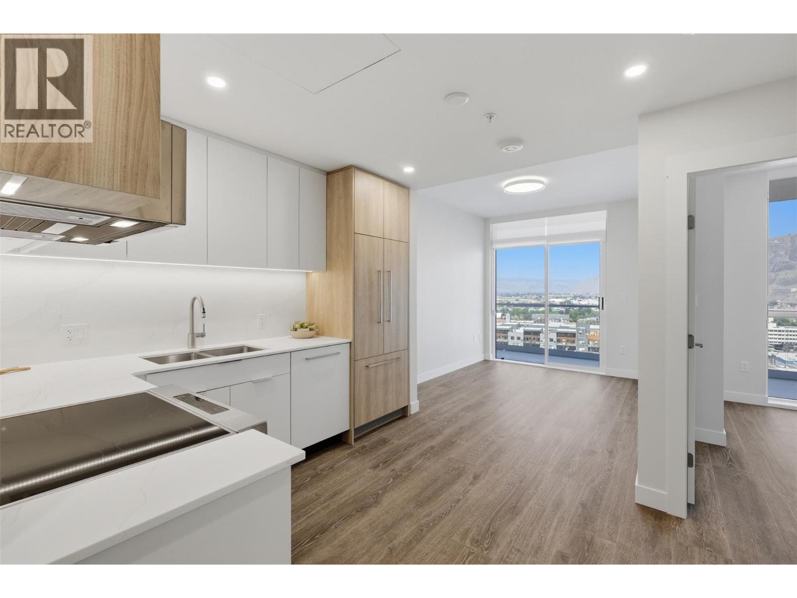 #1101 460 Nicola Street - 3