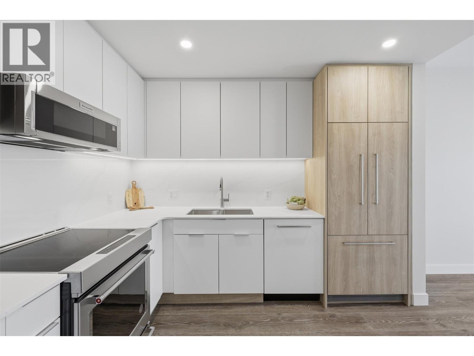 #1101 460 Nicola Street - 4