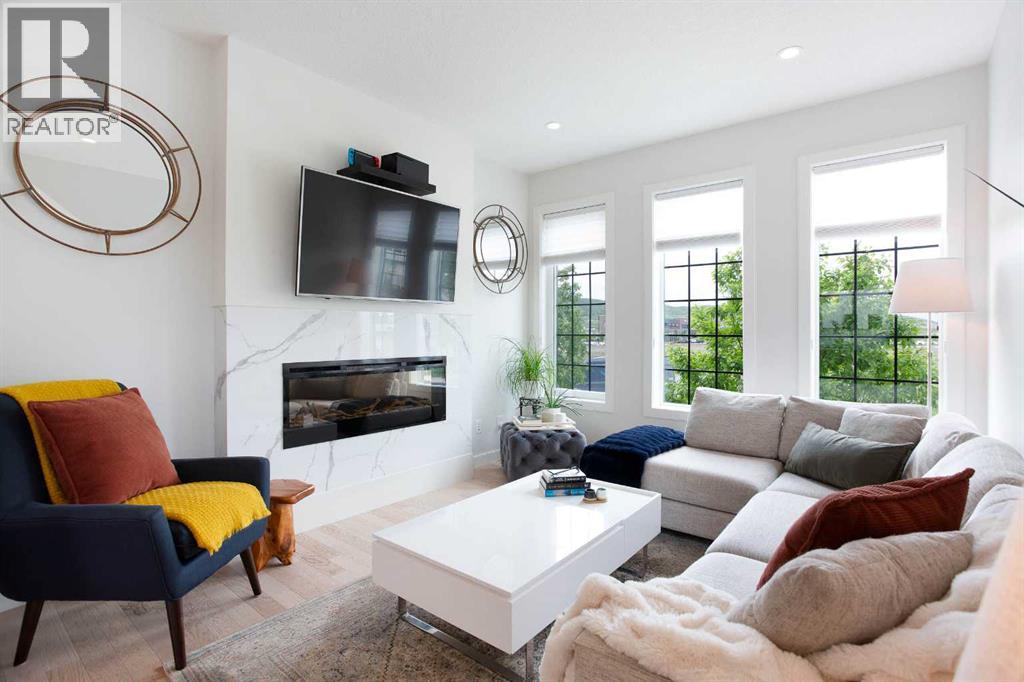 162 Greenbriar Way NW - 5