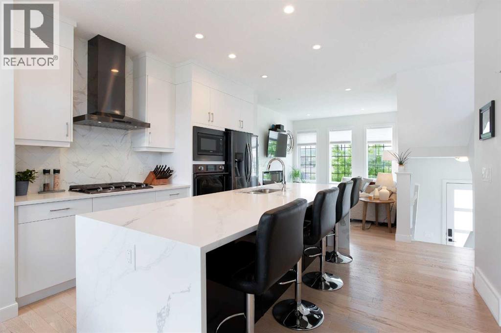 162 Greenbriar Way NW - 10