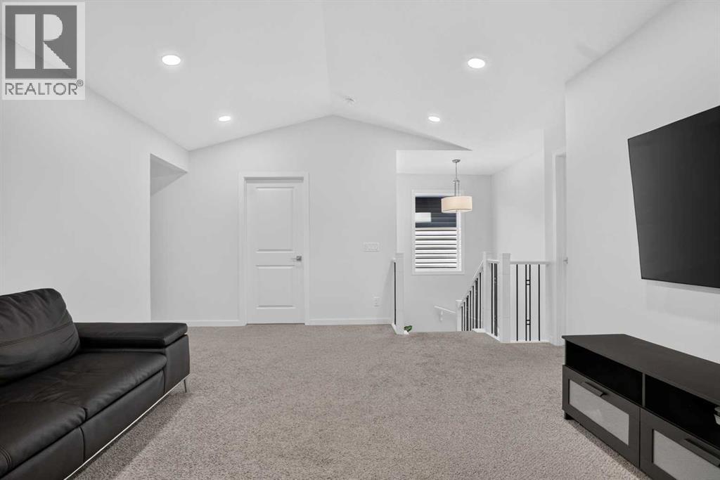 274 Lucas Place NW - 23
