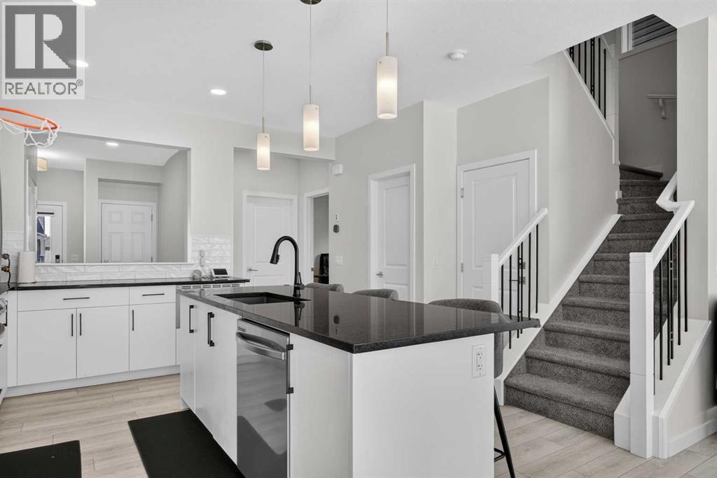 274 Lucas Place NW - 19