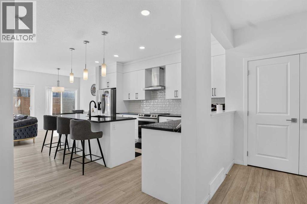 274 Lucas Place NW - 5