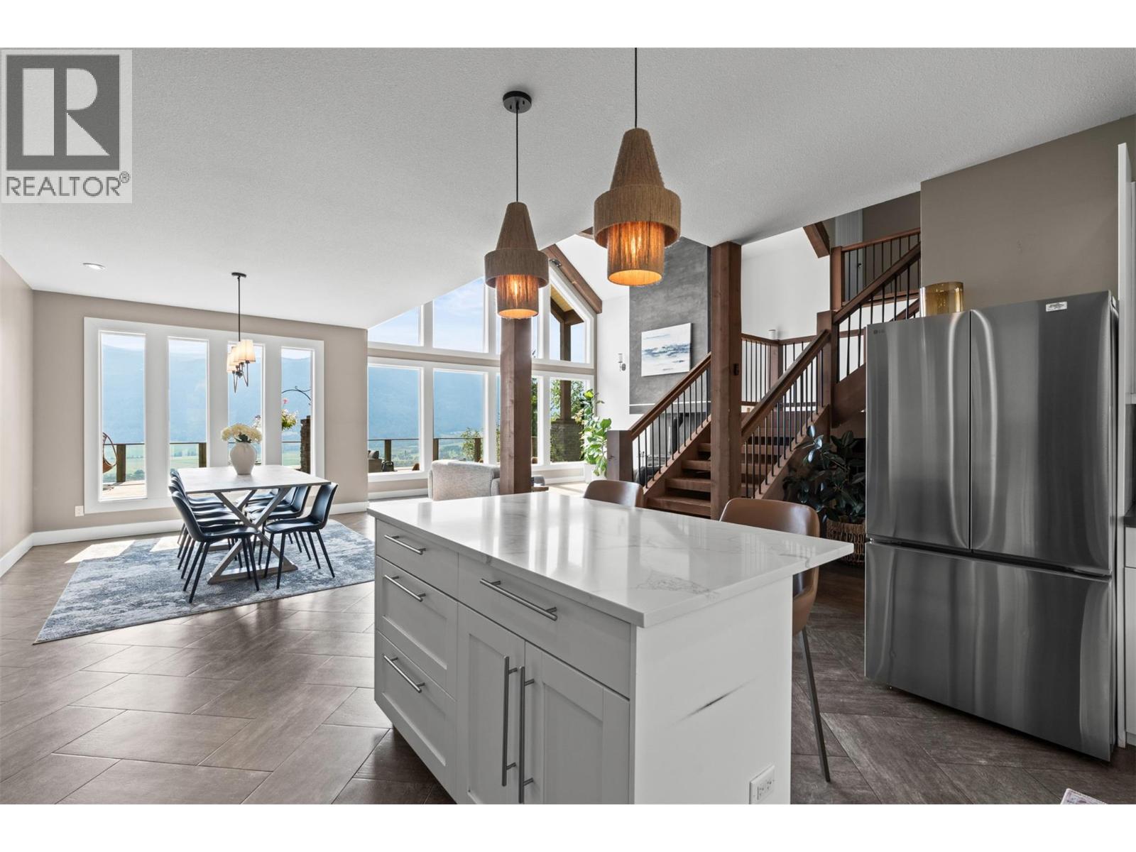 240 Grandview Bench Road - 16