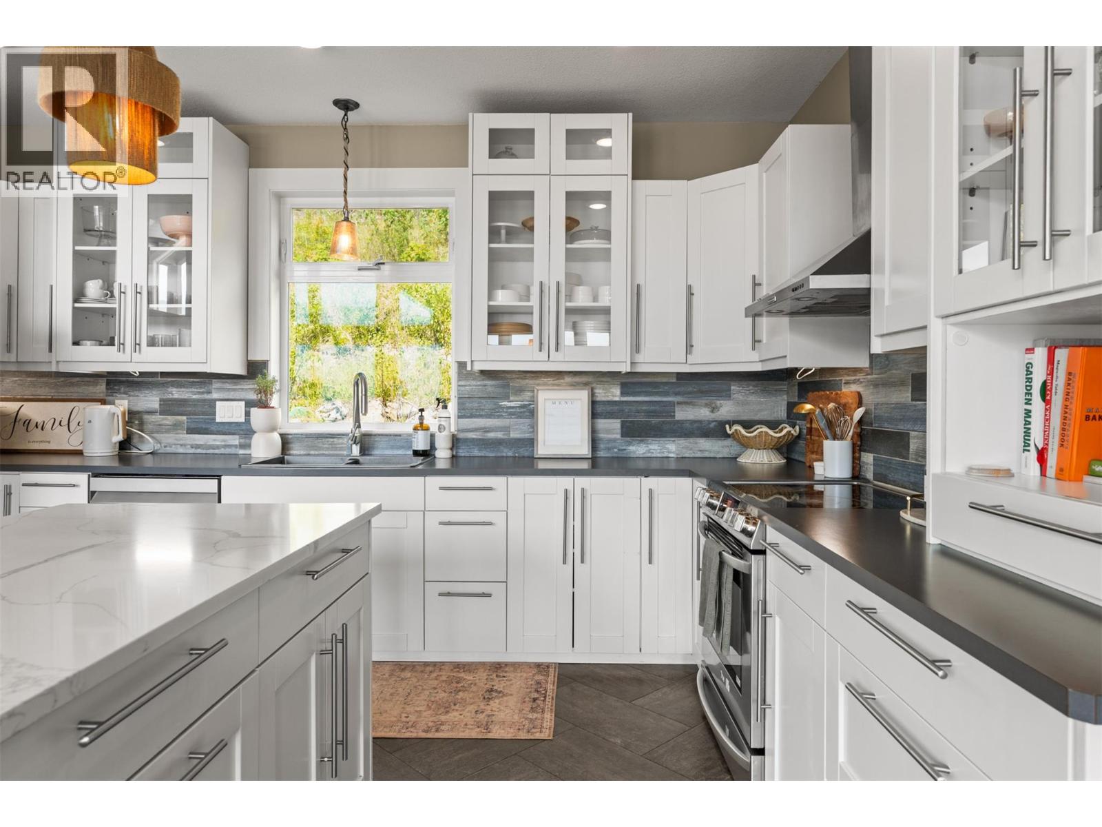 240 Grandview Bench Road - 13