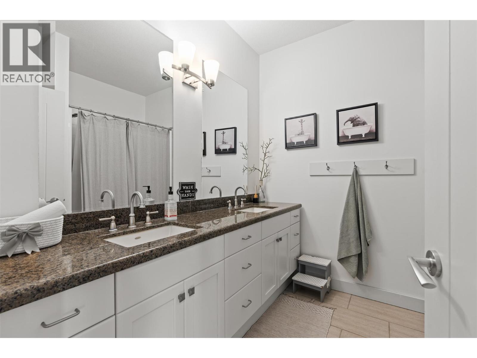 240 Grandview Bench Road - 33