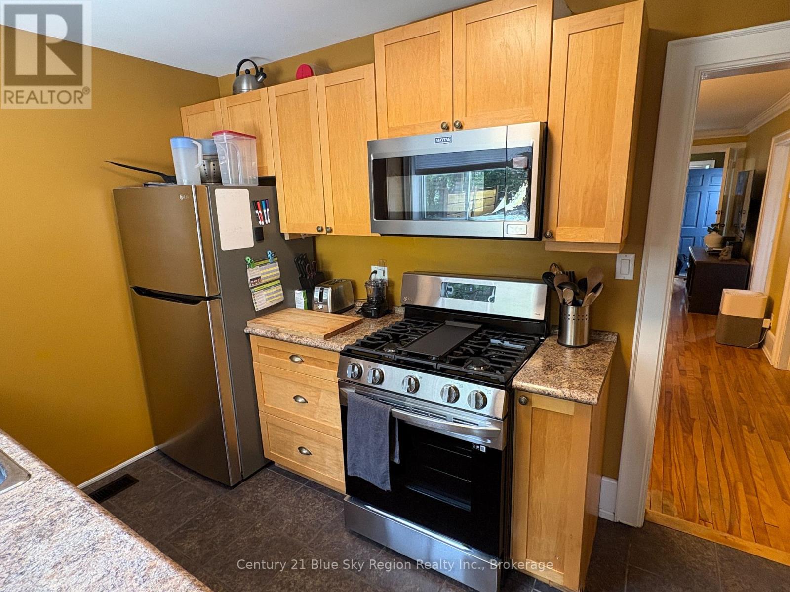 468 KING STREET W - 13