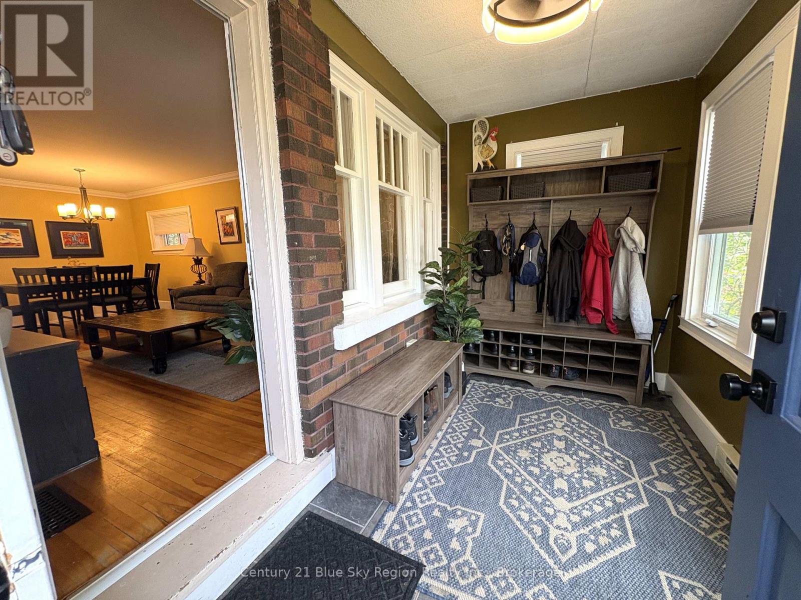 468 KING STREET W - 19