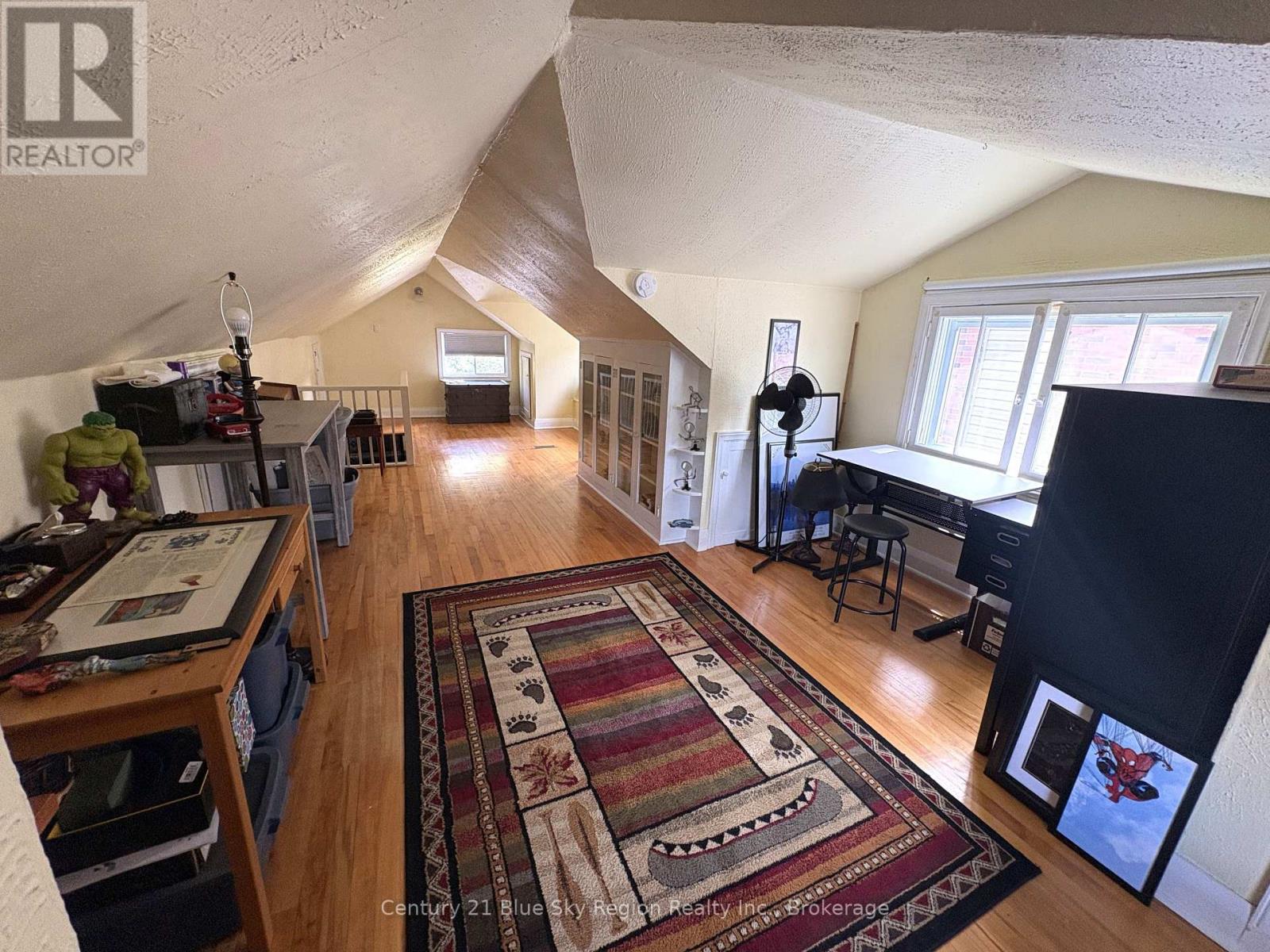 468 KING STREET W - 23