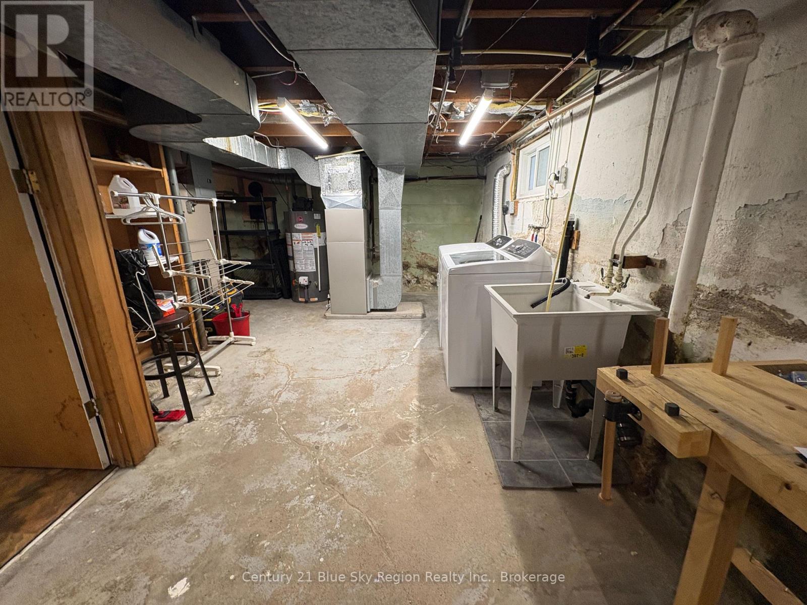 468 KING STREET W - 29
