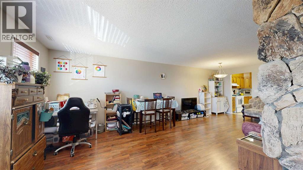 #204 4814A 49 Street - 5