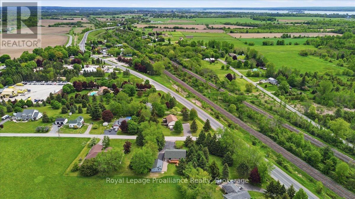 12 EXPERIMENTAL FARM ROAD - 44