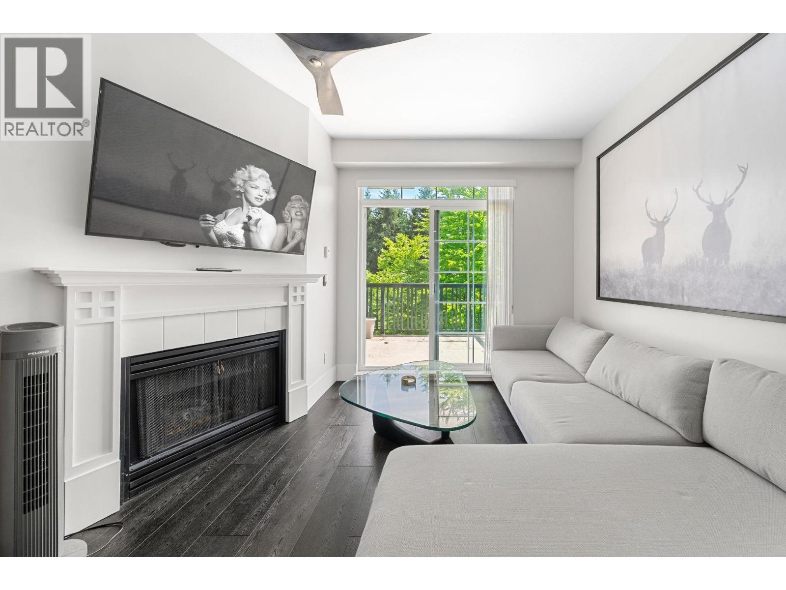 404 5605 HAMPTON PLACE — photo 2
