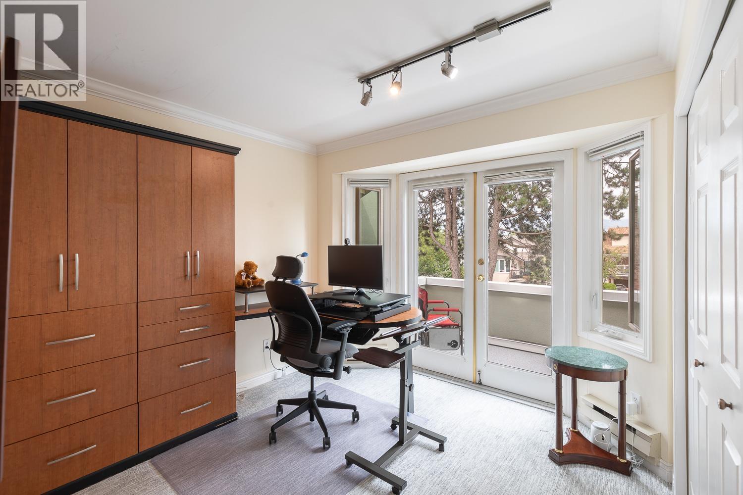 1844 W 10TH AVENUE, Vancouver