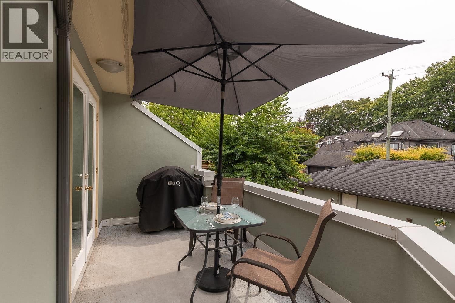 1844 W 10TH AVENUE, Vancouver