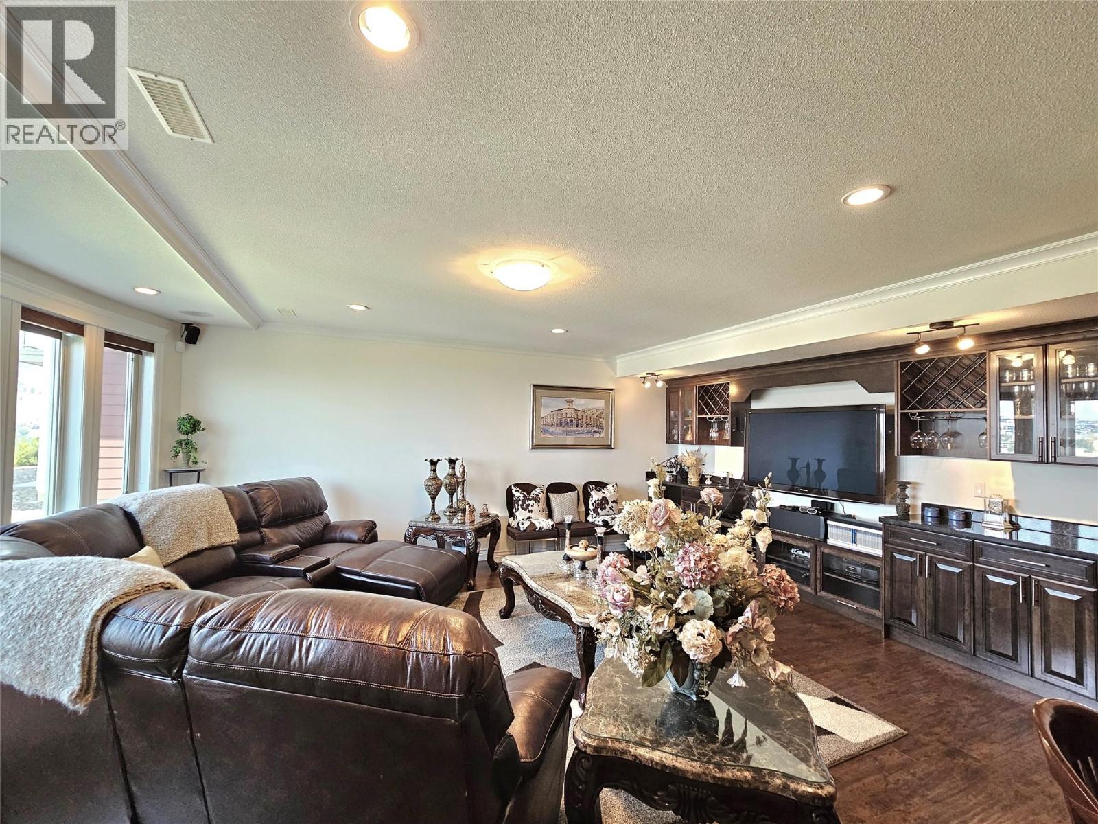 1494 Montenegro Drive - 34