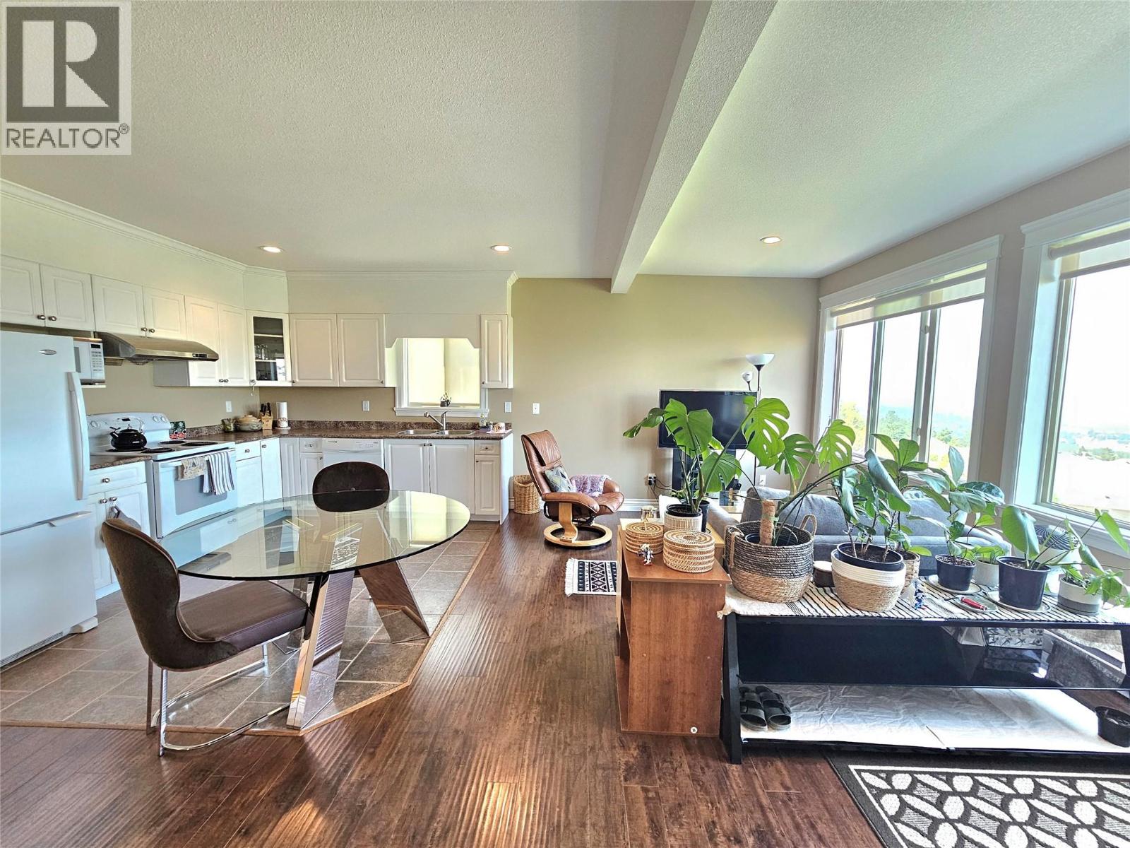 1494 Montenegro Drive - 37