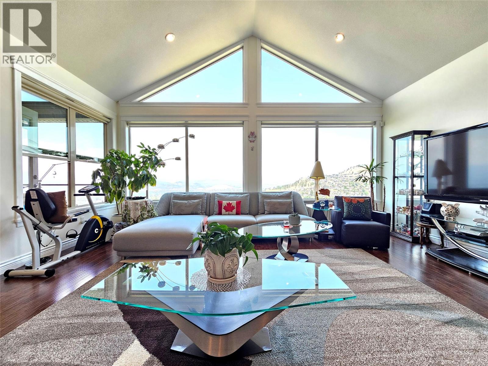 1494 Montenegro Drive - 6
