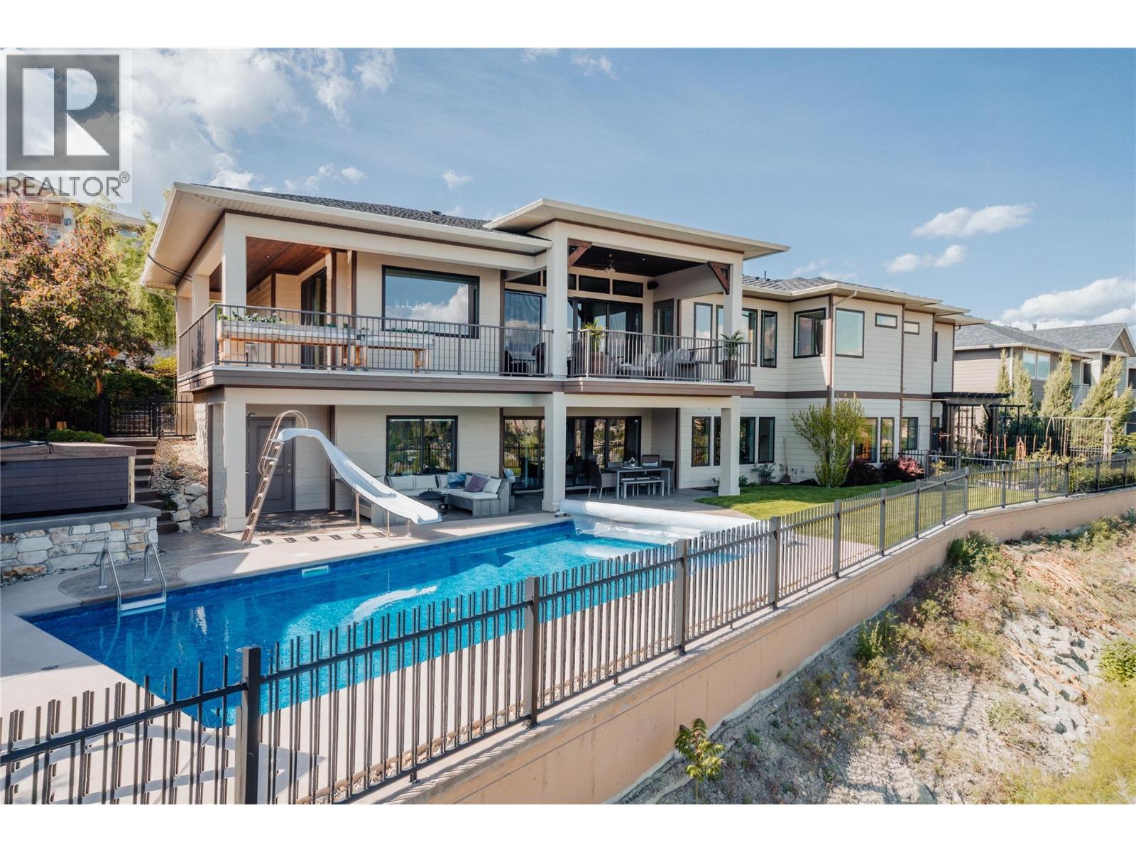747 Traditions Crescent - 2