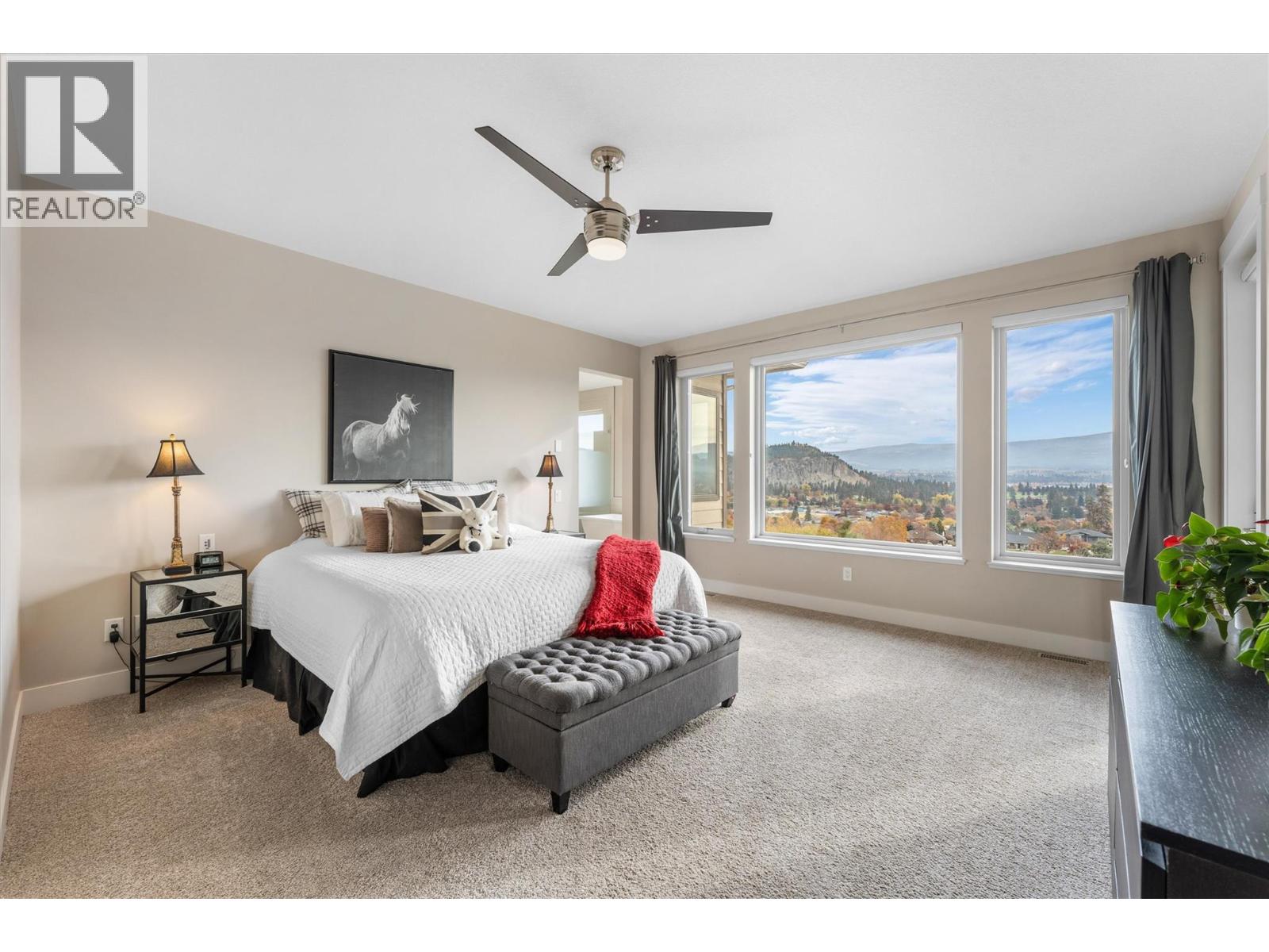 747 Traditions Crescent - 32