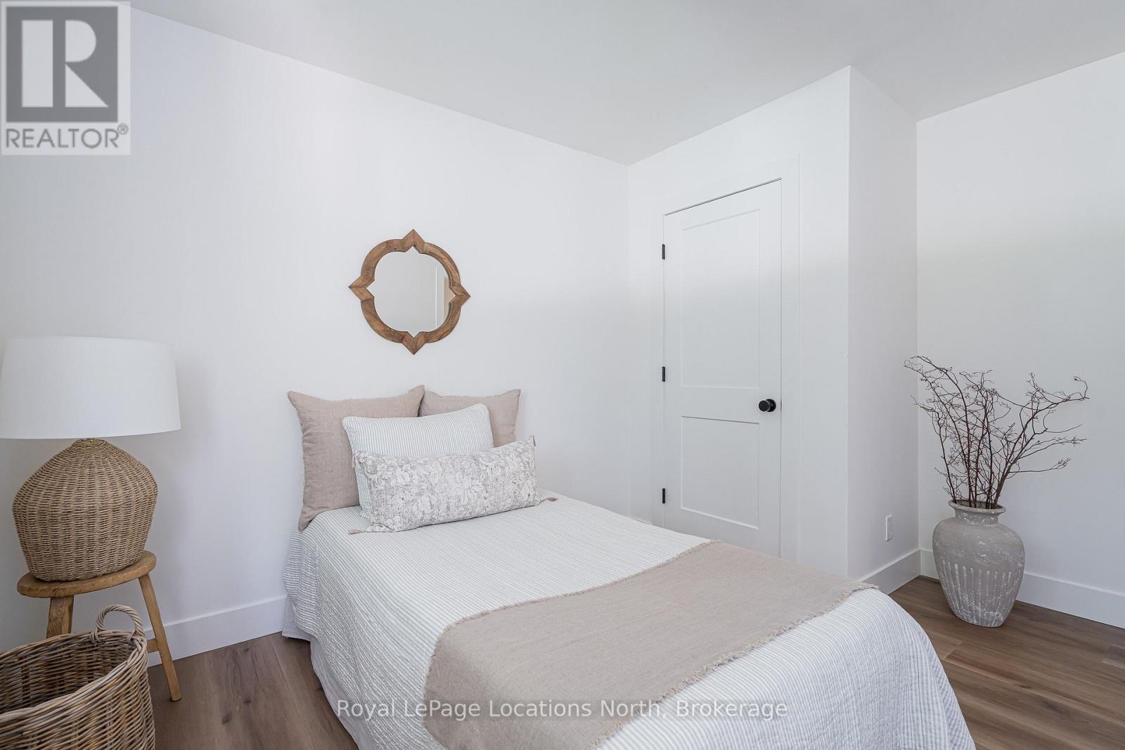 328 HICKORY STREET - Image 24