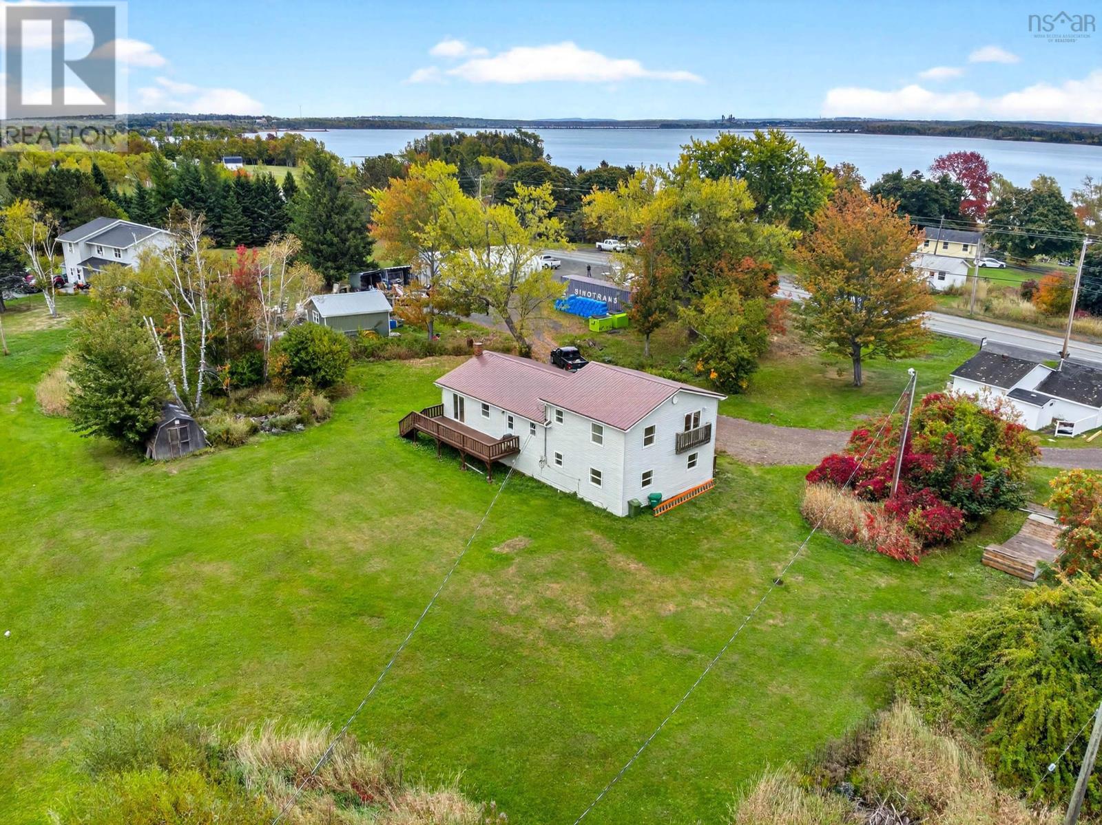 2447 Highway 376 - 13