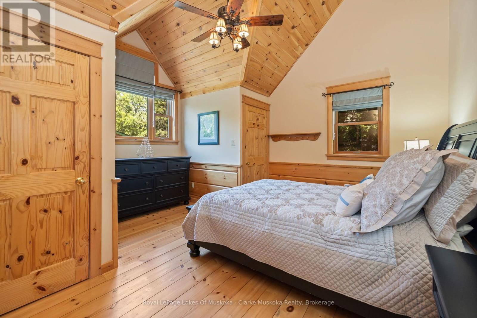 1040 7TH HEAVEN LANE - Image 24