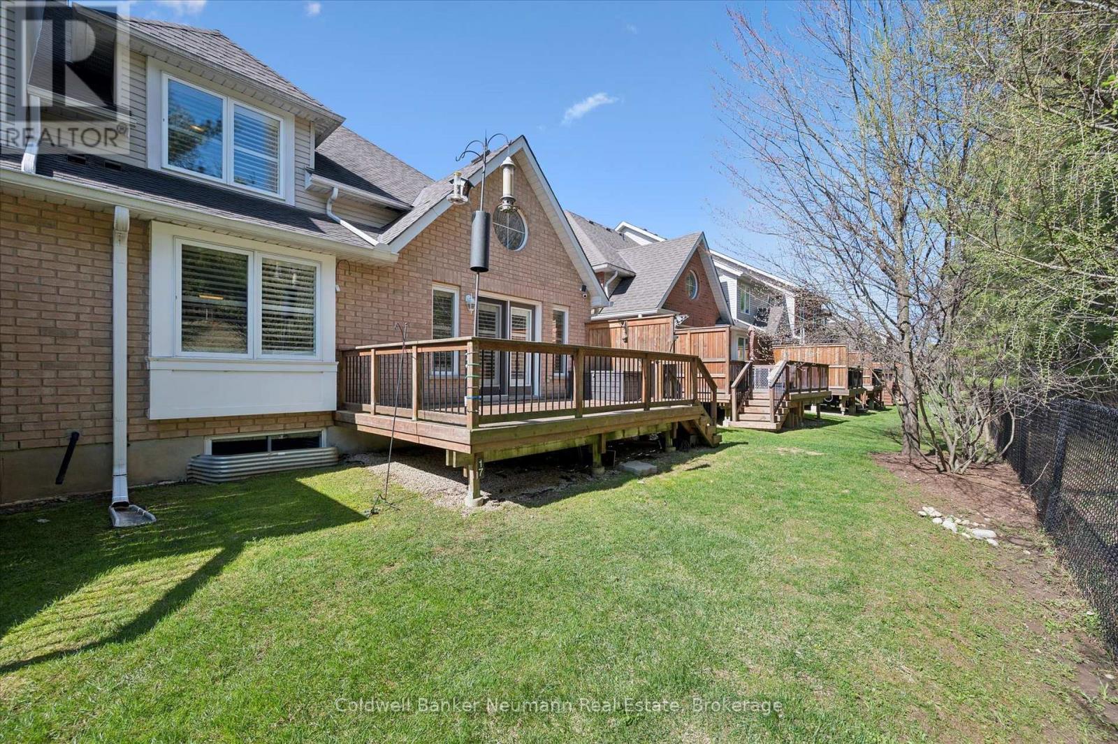 #17 165 TERRAVIEW CRESCENT - 36