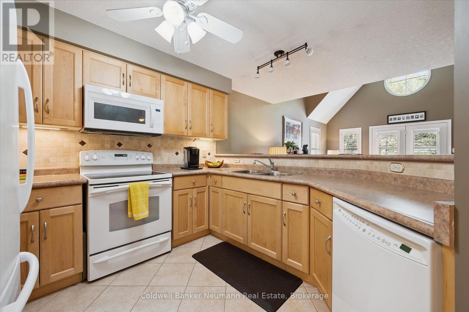 #17 165 TERRAVIEW CRESCENT - 4