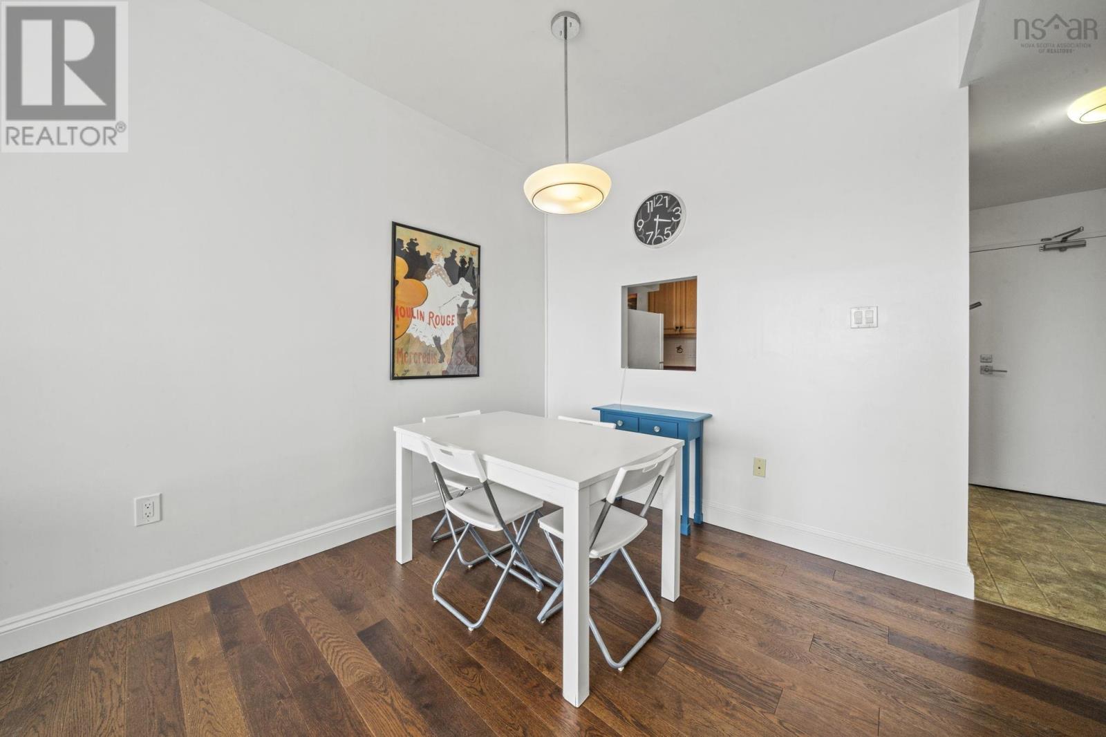 PH6 5572 North Ridge Road - 12
