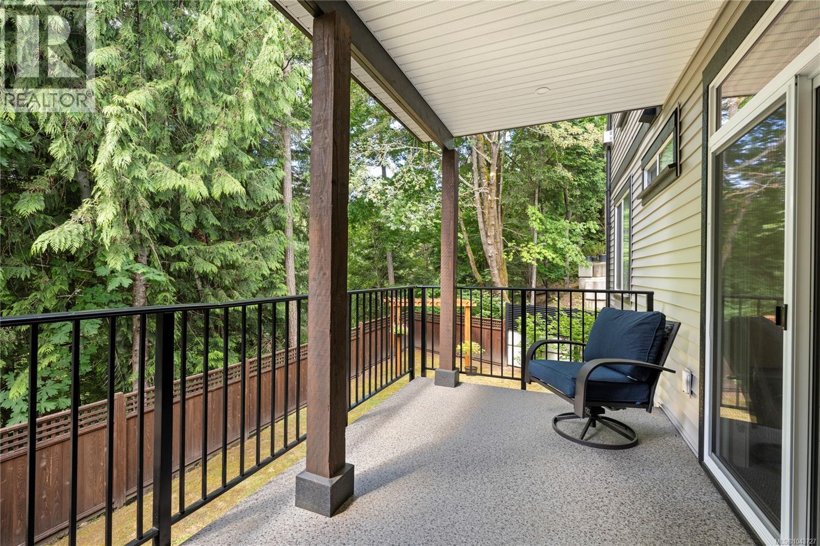 222 Golden Oaks Cres - 19