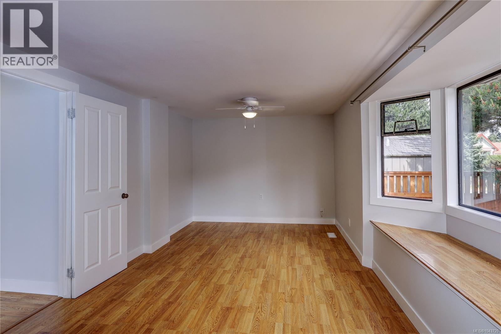 9486 Chemainus Rd - 15