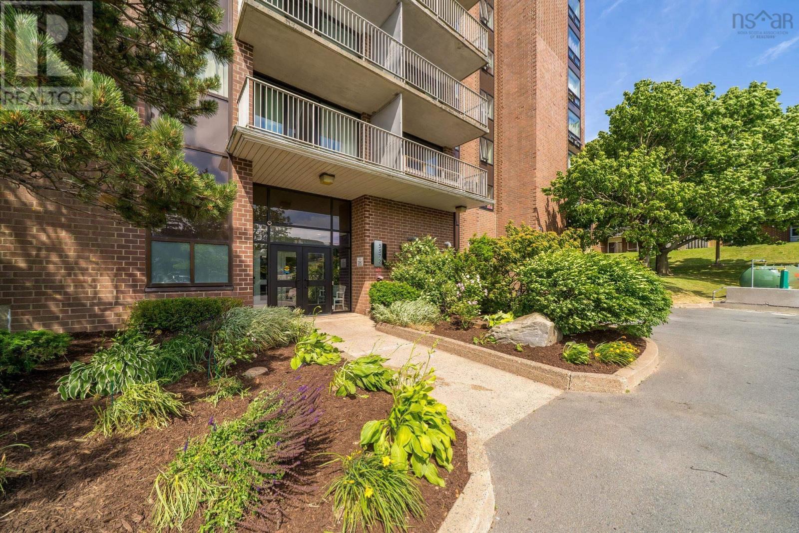 PH6 5572 North Ridge Road - 3