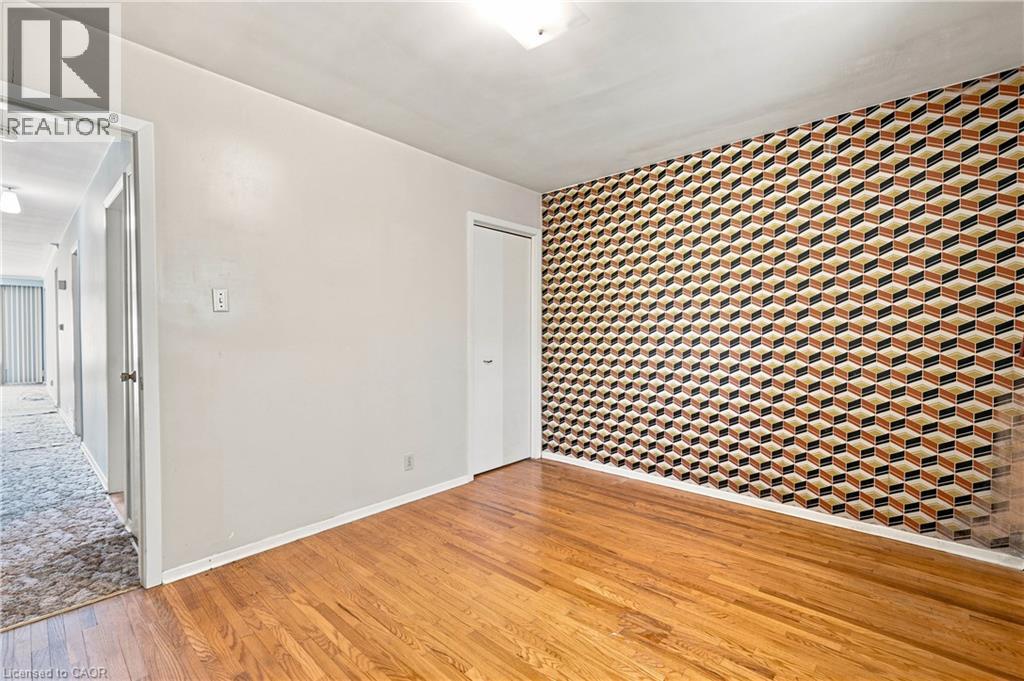 1418 QUEENS Boulevard - 26