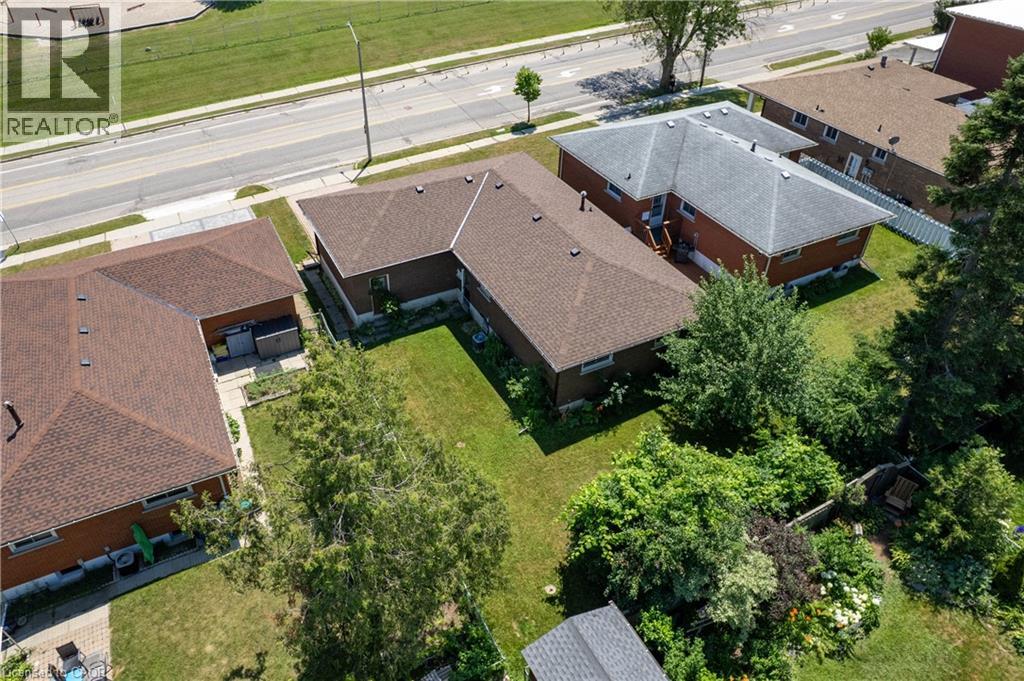 1418 QUEENS Boulevard - Image 42