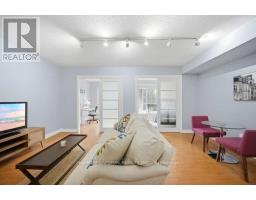 706 - 25 The Esplanade, Toronto, ON M5E1W5 Photo 9