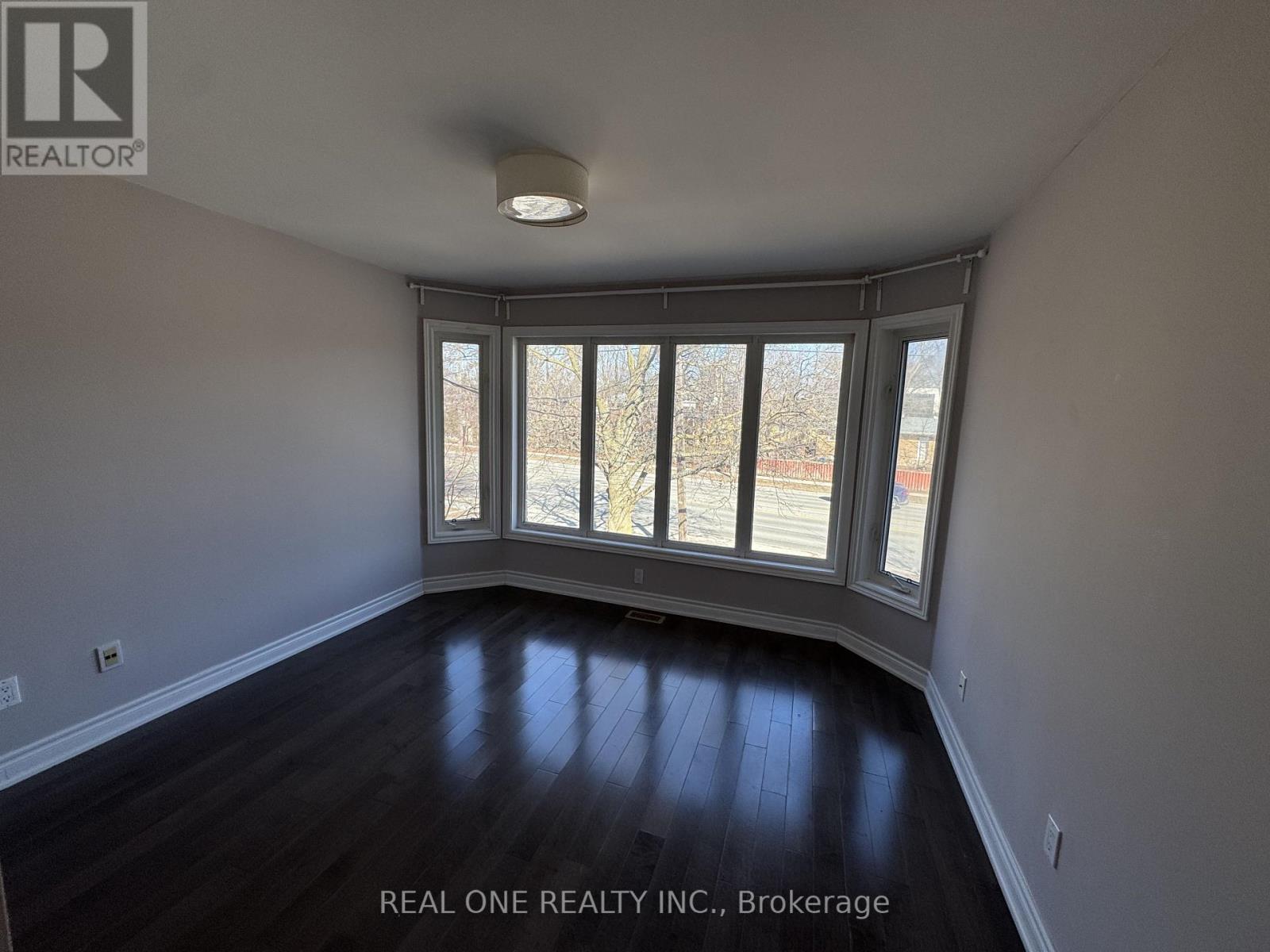 3022 BAYVIEW AVENUE - Image 9