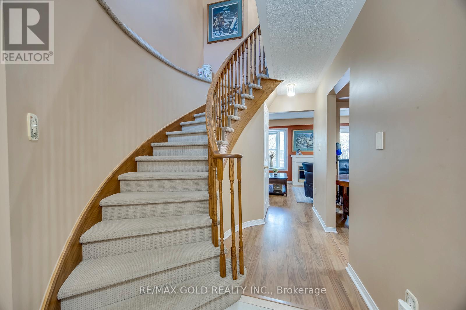 48 PIDDUCK STREET - 26