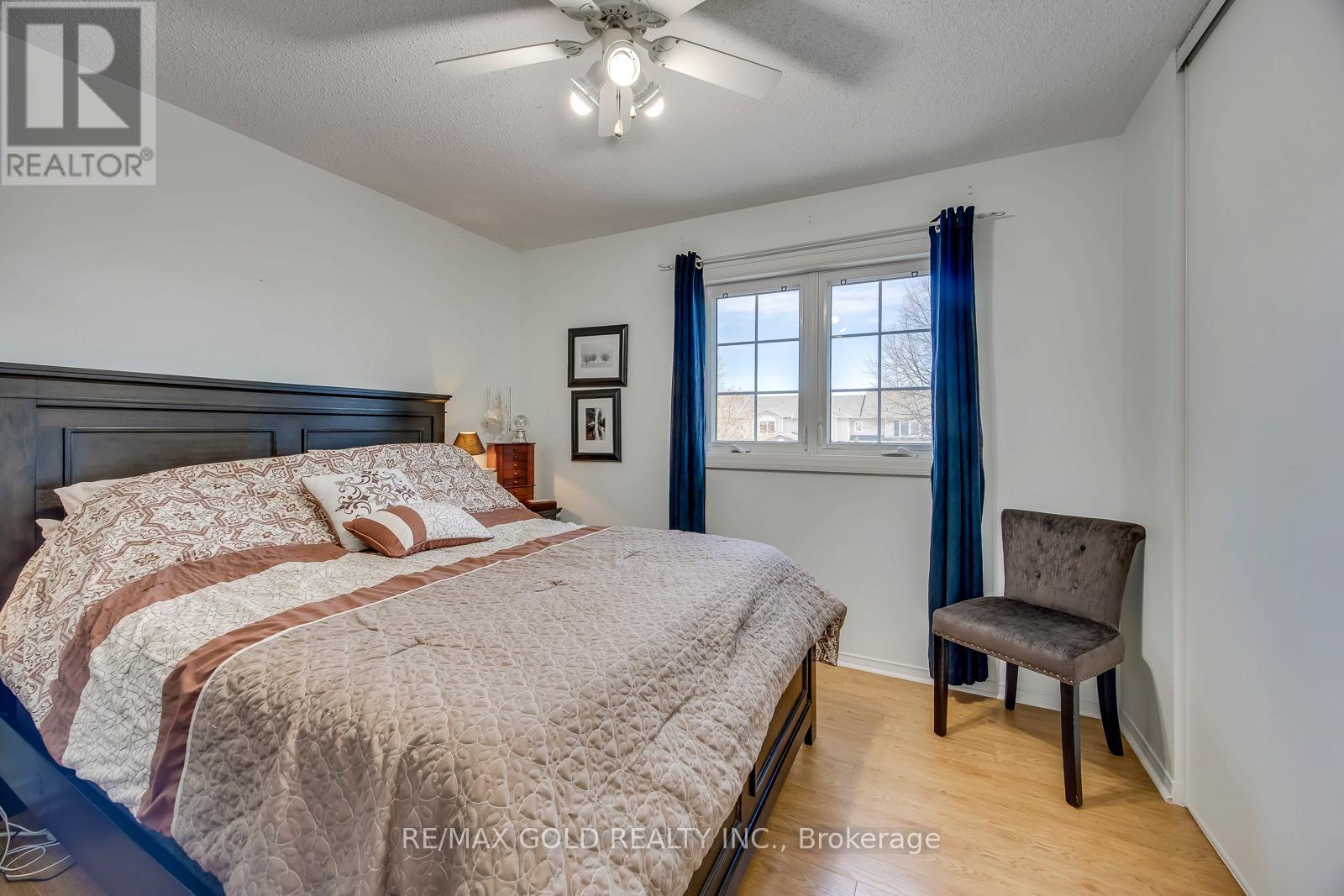48 PIDDUCK STREET - 28