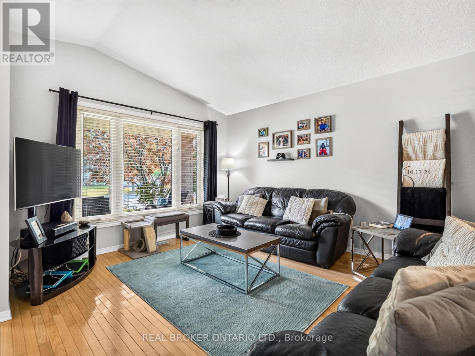 501 TRILLIUM AVENUE - 10