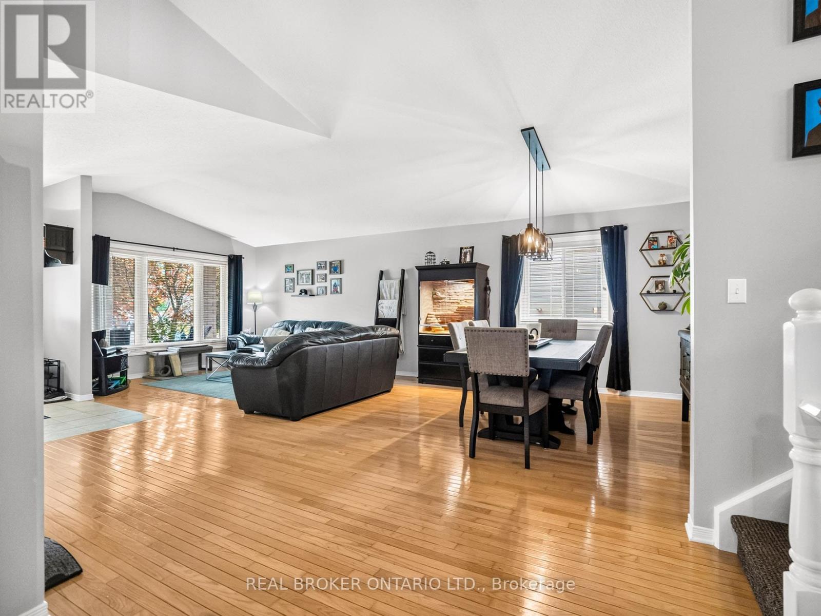 501 TRILLIUM AVENUE - 11