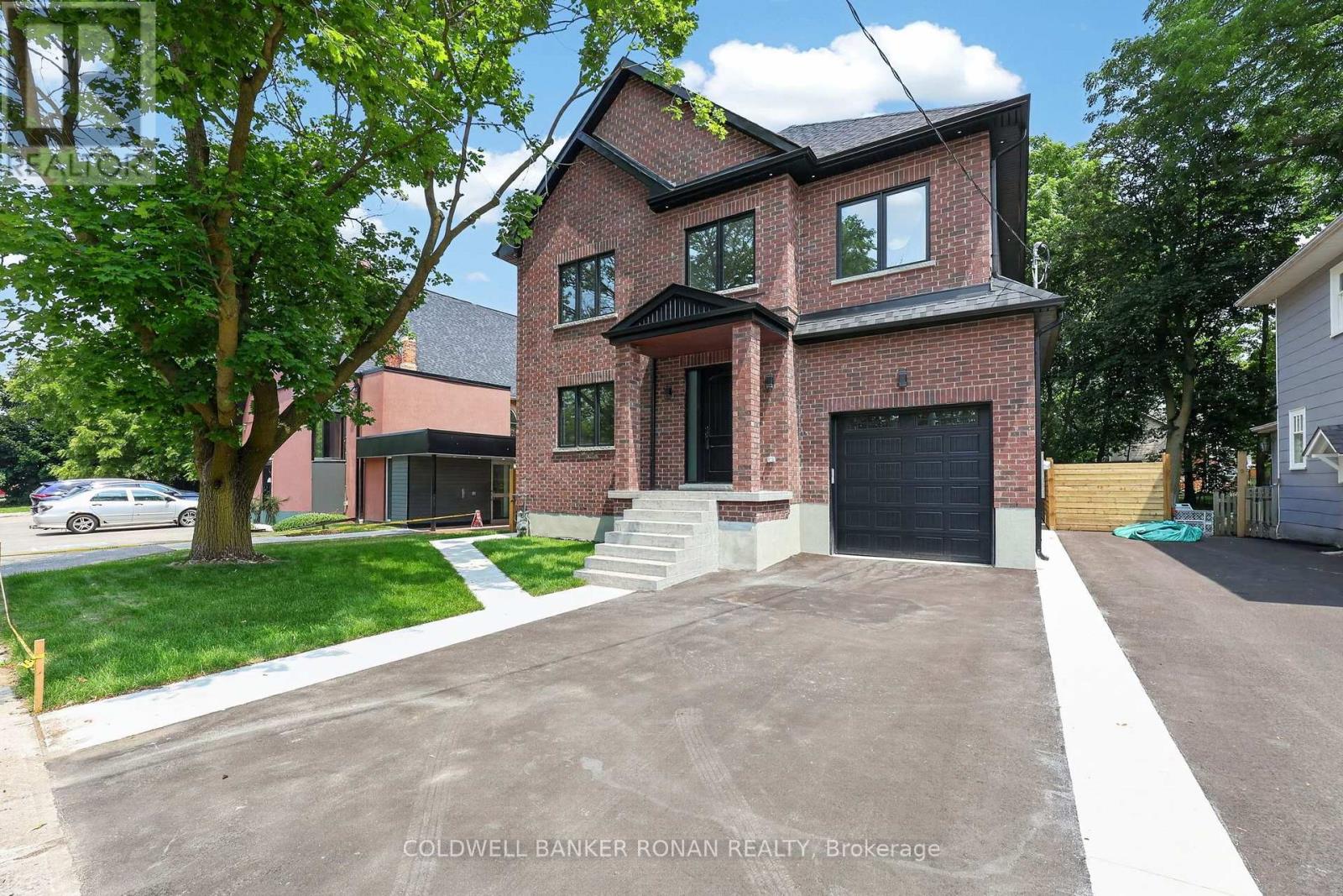 59 WALKEM DRIVE - 3