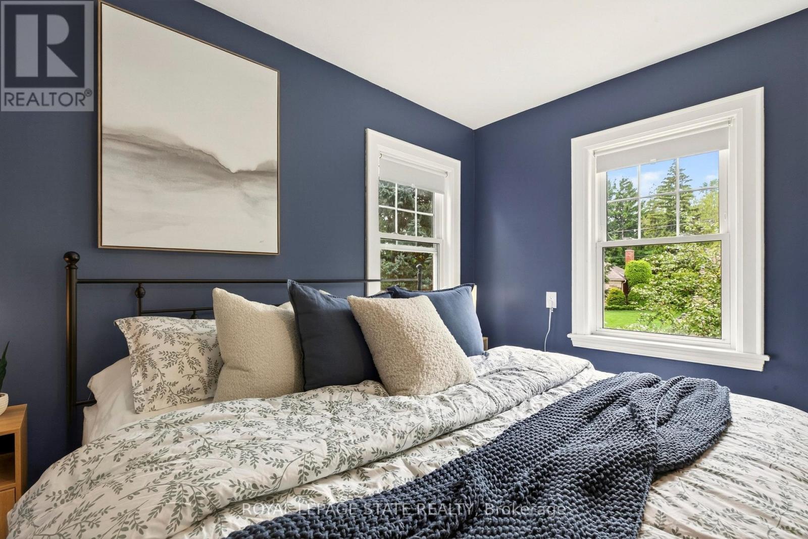 13 TWEEDSMUIR AVENUE - 23