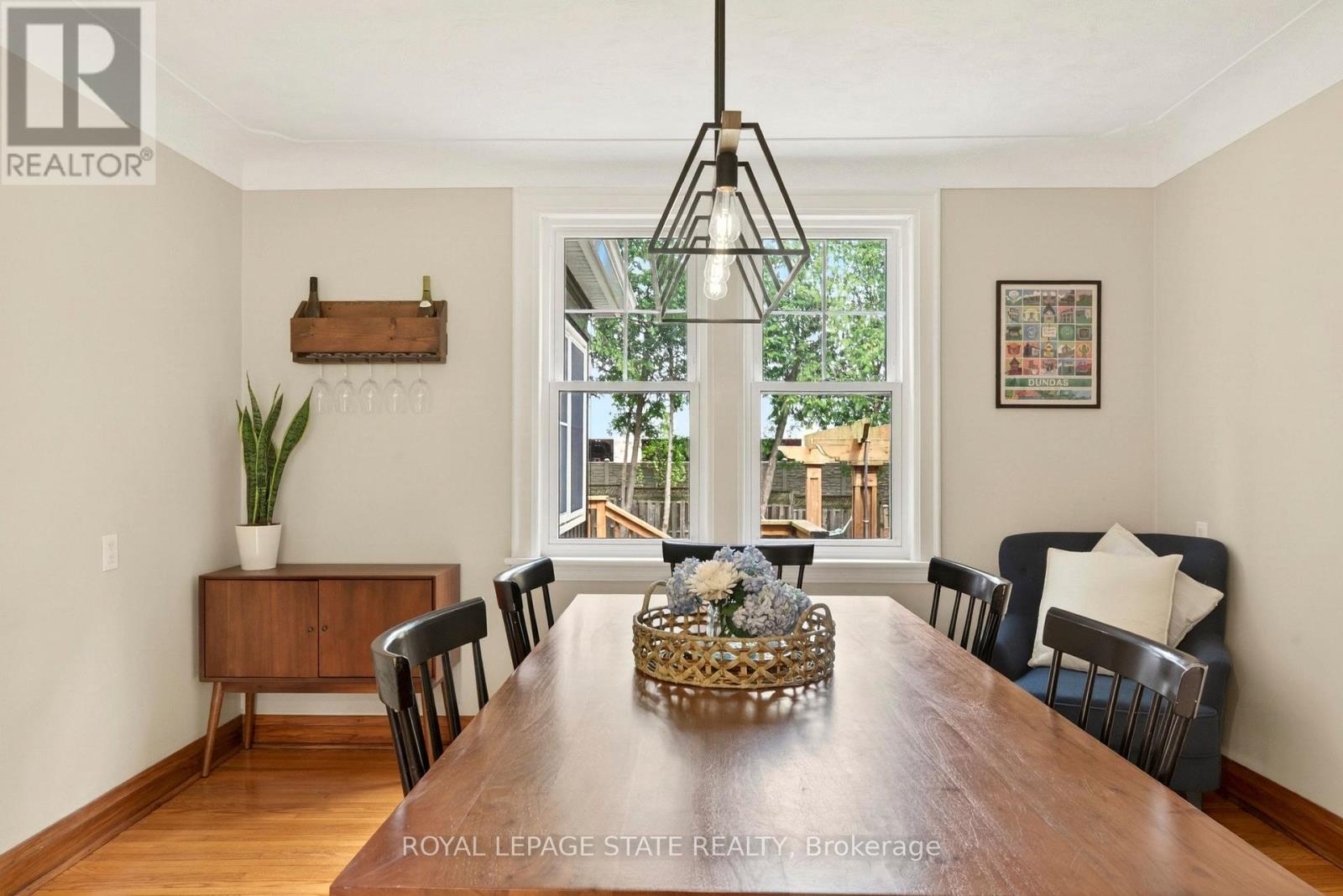 13 TWEEDSMUIR AVENUE - 18