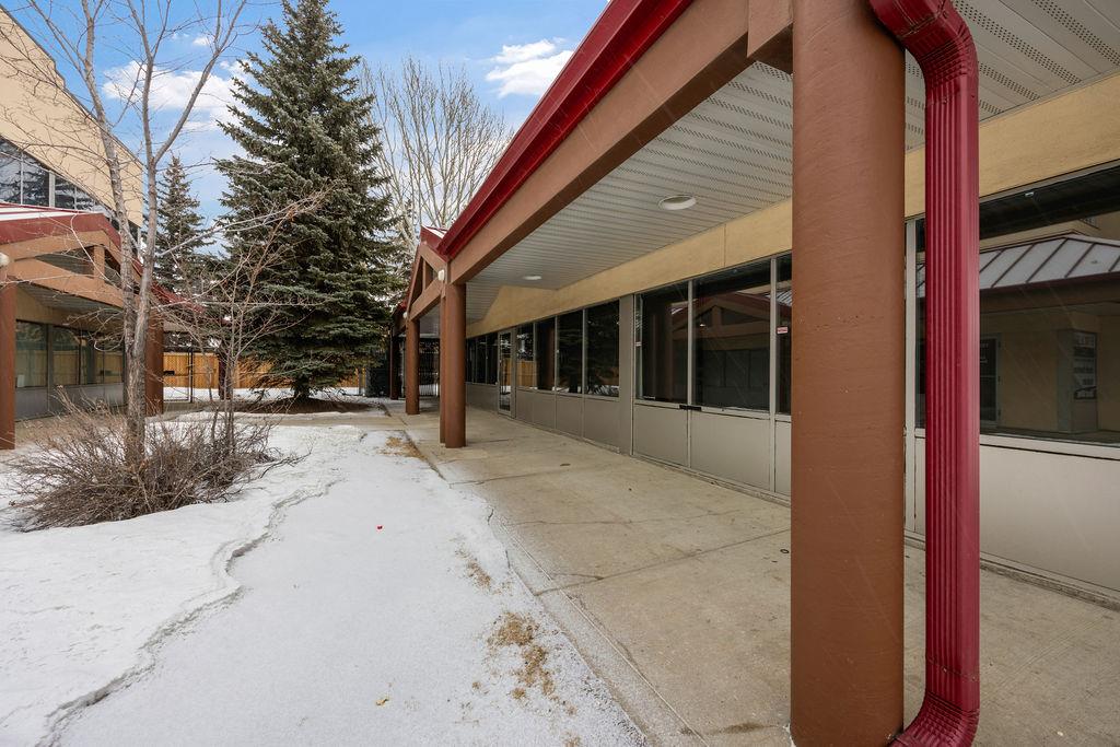 15333 97 Street NW - Photo 20