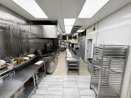 3315 34 St Nw, Edmonton, Ab, Edmonton, AB T6T1V6 Photo 6