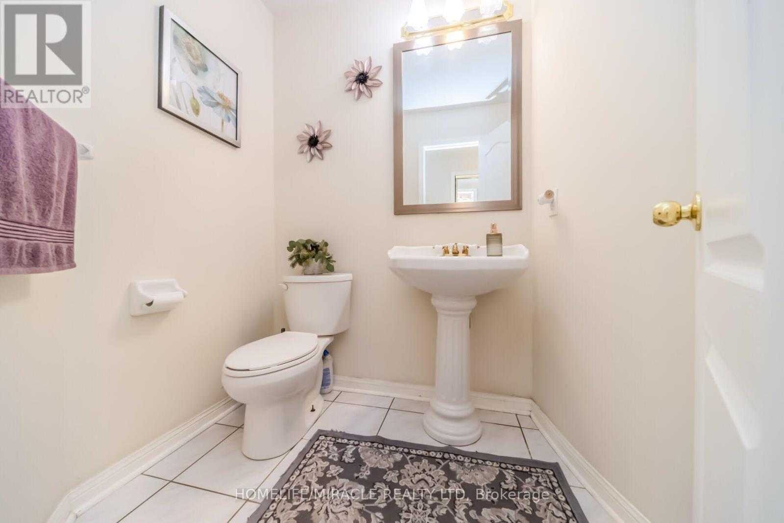 32 GOLD TREE STREET - 23