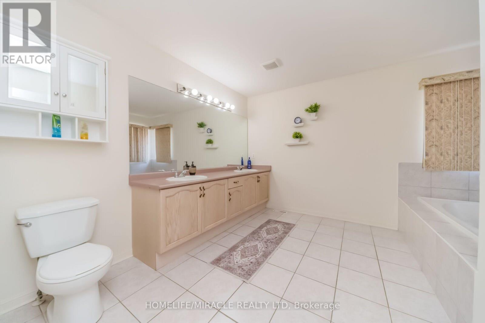 32 GOLD TREE STREET - 30
